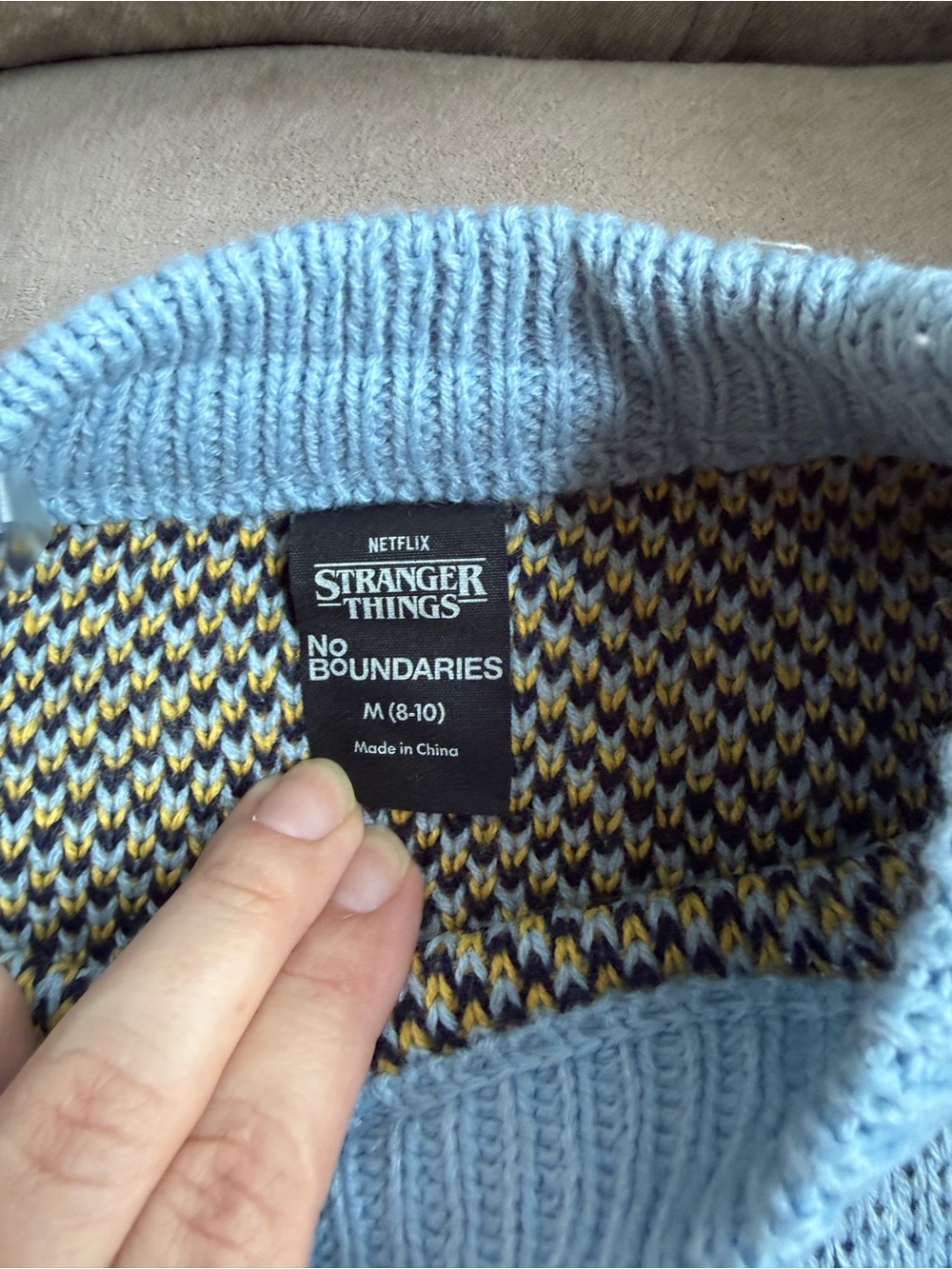 Stranger Things Blue Scottie Dog Sweater -NWT - Picture 4 of 5